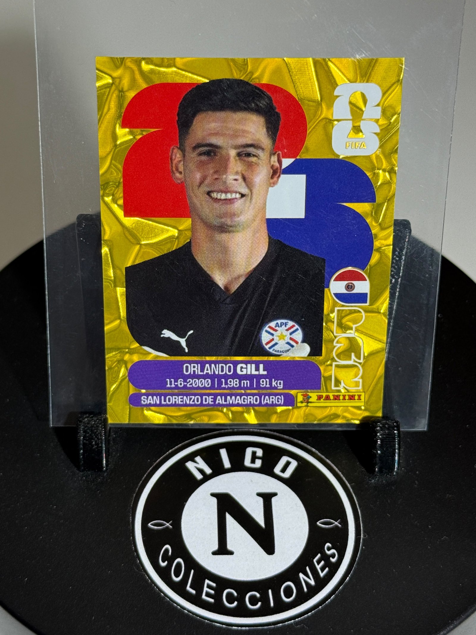 🇵🇾 Orlando Gill - Sticker Crumple Gold Usa FIFA WORLD CUP 2026 - Artículo original 💯 que sin duda debe formar parte de tu colección 🤩
